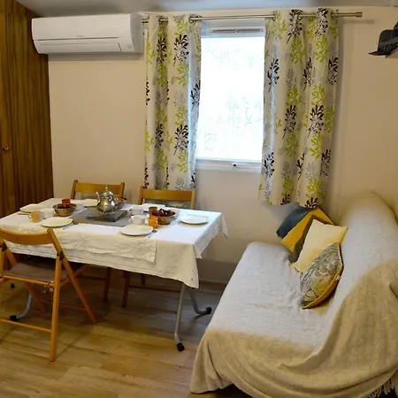 Кемпинг Charmant Mobilhome - 2 Chambres - Camping 4 Etoiles