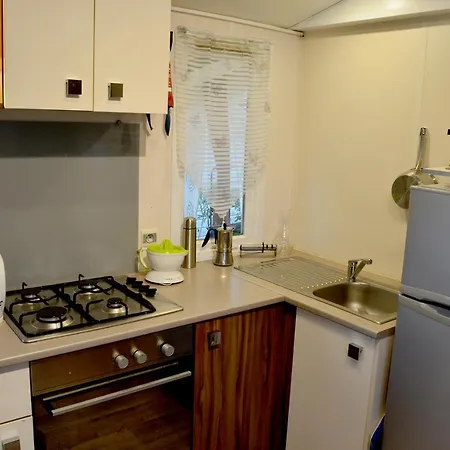 Кемпинг Charmant Mobilhome - 2 Chambres - Camping 4 Etoiles